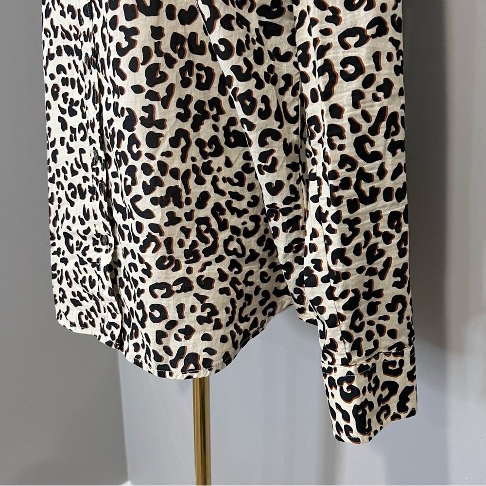 Nordstrom 1901 100% Cotton Leopard Button Down Blouse Size M - Picture 4 of 9